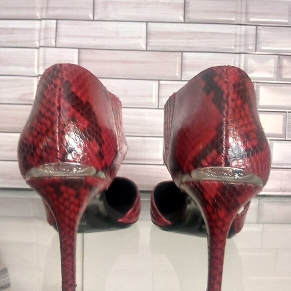 Calvin Klein heels. good condition. Size 10 - Picture 7 of 7